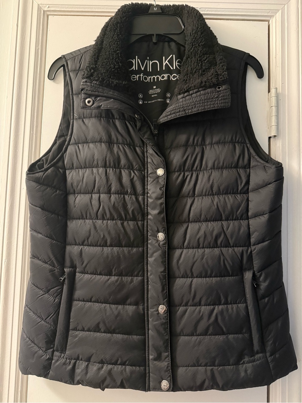 Calvin Klein Performance Puffer vest sz L